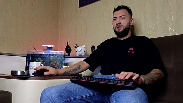 JamieNoxus online show from 19, 9, 2025