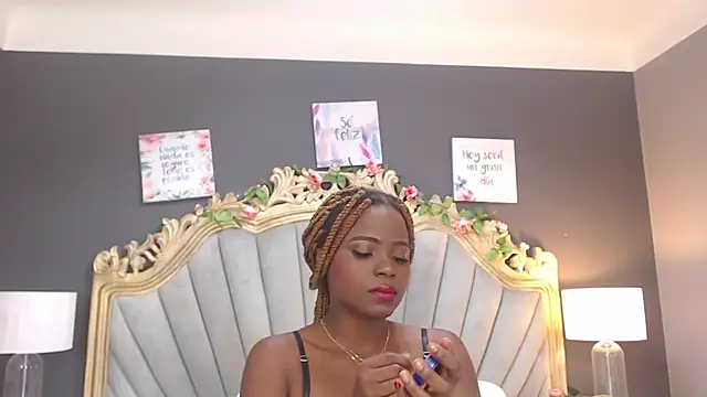 LindaBird online show from 18, 2, 2025