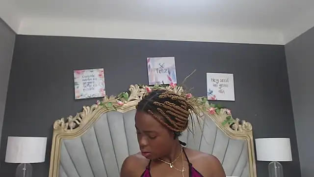 LindaBird online show from 19, 2, 2025