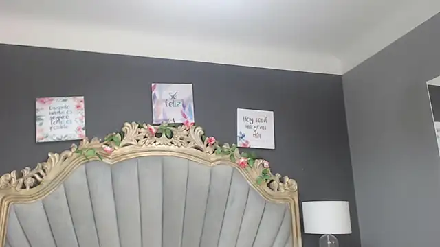 LindaBird online show from 9, 3, 2025