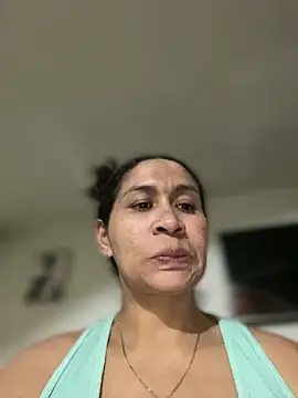 Carola-Ross online show from 31, 3, 2026