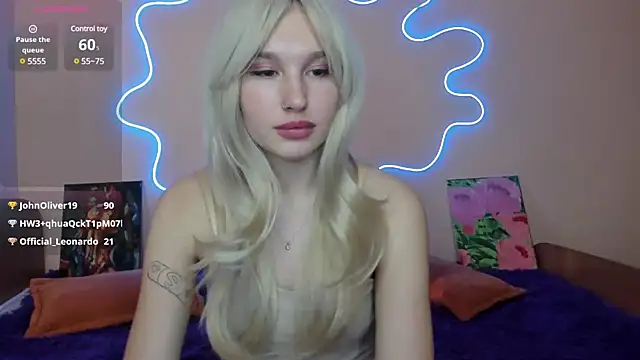 EvelinaLuu online show from 26, 2, 2025