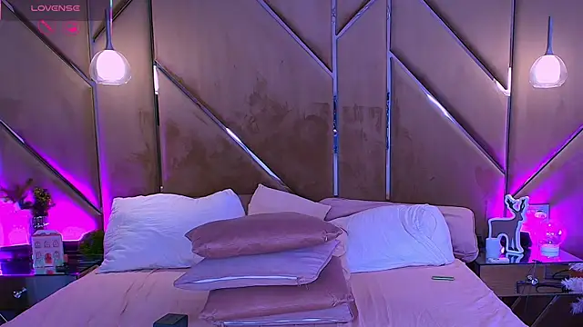 Lellie   online show from 10, 1, 2026