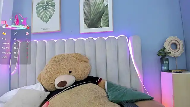 daphneebridge online show from 22, 3, 2025