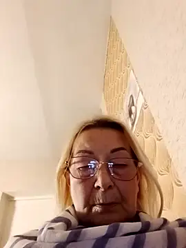 SophiaSky6037 online show from 18, 2, 2025