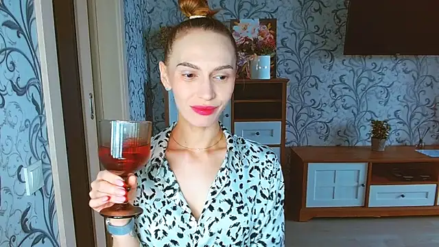 Lady Sunshine  online show from 13, 9, 2025