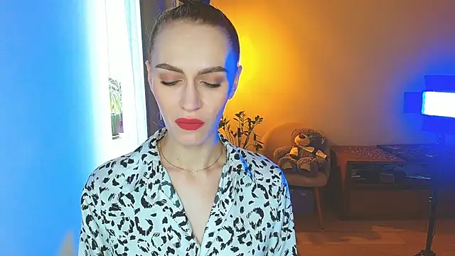 Lady Sunshine  online show from 18, 2, 2026