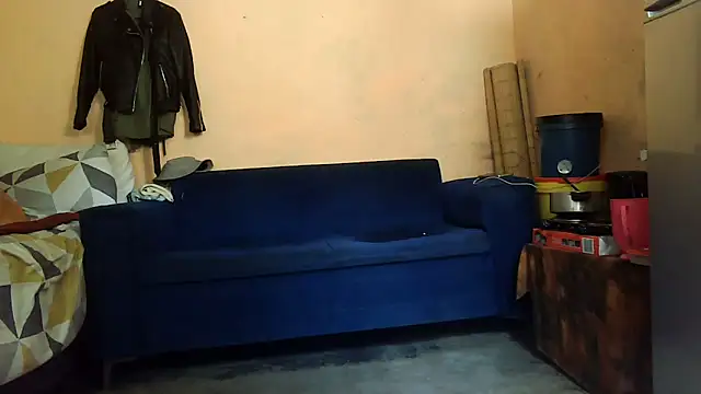 01applebottom online show from 13, 9, 2025