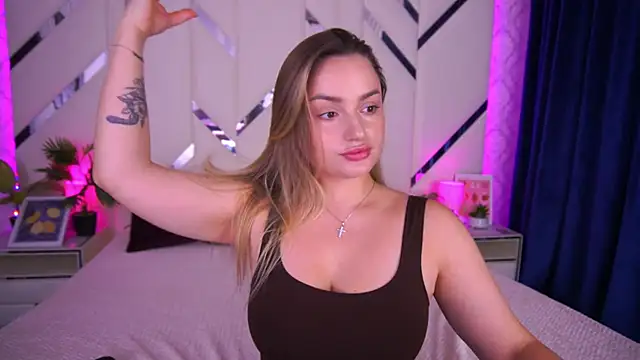 LindsieGreyy online show from 17, 10, 2025