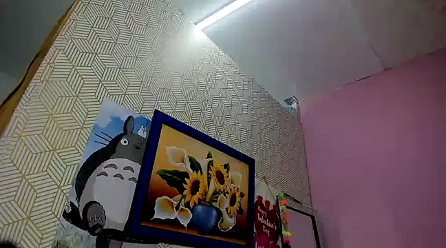 camilagreeco online show from 8, 3, 2025