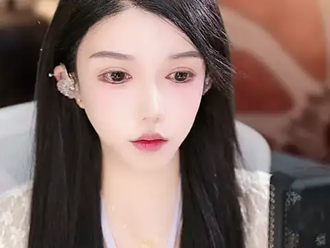 Snapshot of vv-77 chatting on 21, 11, 2025 vv-77 online show from 21, 11, 2025