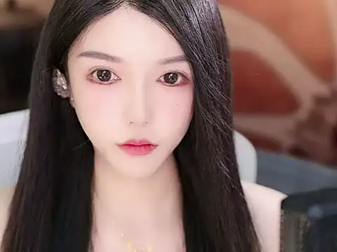 Snapshot of vv-77 chatting on 23, 11, 2025 vv-77 online show from 23, 11, 2025