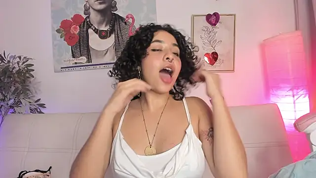 Dhalila  online show from 22, 2, 2025