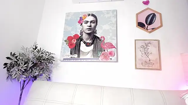 Dhalila  online show from 28, 2, 2025