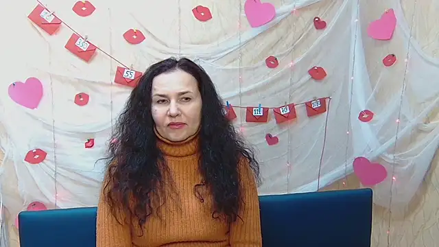 Miroslava Happi online show from 10, 2, 2025