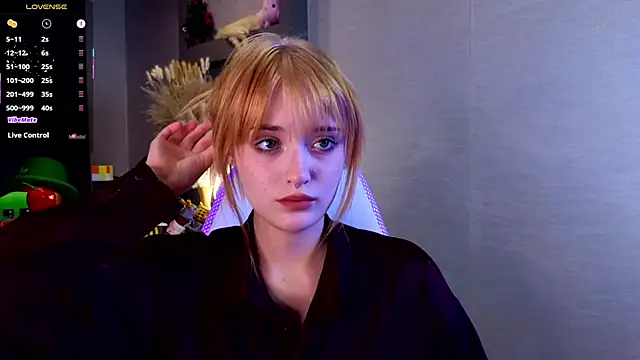 Hisoka akerley online show from 11, 9, 2025