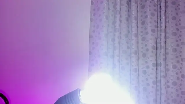 Selena fox7 online show from 27, 2, 2026