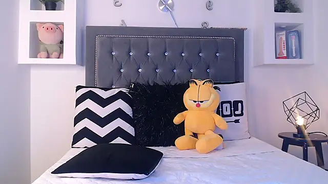 MaikyCooper online show from 13, 3, 2025