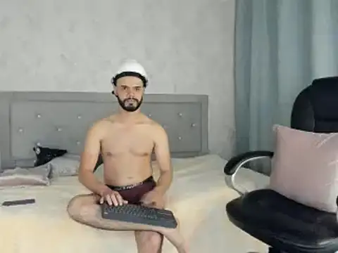 Snapshot of Luke_Diaz7 chatting on 9, 2, 2025 Luke Diaz7 online show from 9, 2, 2025