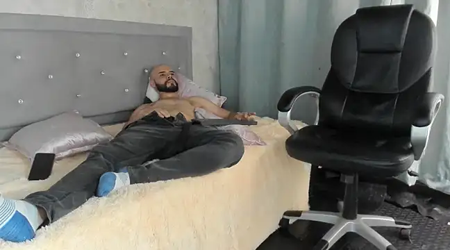 Snapshot of Luke_Diaz7 chatting on 14, 2, 2025 Luke Diaz7 online show from 14, 2, 2025