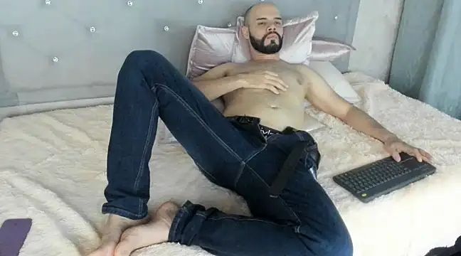 Snapshot of Luke_Diaz7 chatting on 18, 2, 2025 Luke Diaz7 online show from 18, 2, 2025