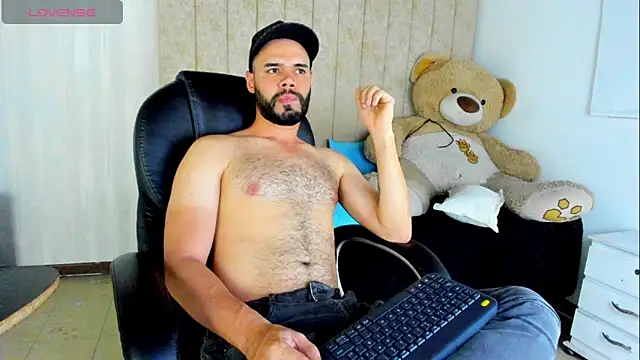 Snapshot of Luke_Diaz7 chatting on 22, 3, 2025 Luke Diaz7 online show from 22, 3, 2025