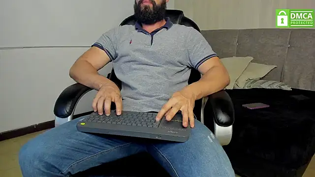 Snapshot of Luke_Diaz7 chatting on 21, 9, 2025 Luke Diaz7 online show from 21, 9, 2025