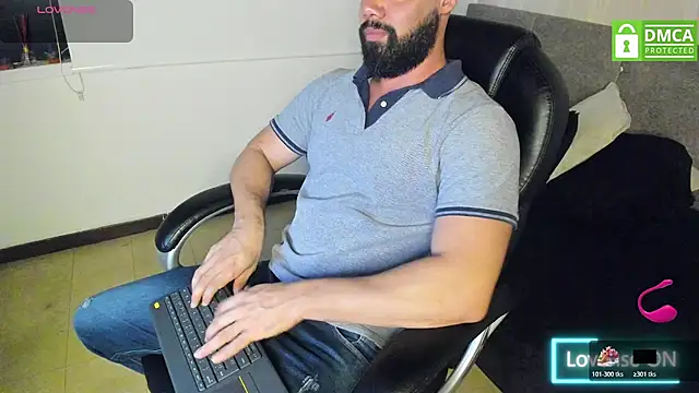 Snapshot of Luke_Diaz7 chatting on 7, 11, 2025 Luke Diaz7 online show from 7, 11, 2025