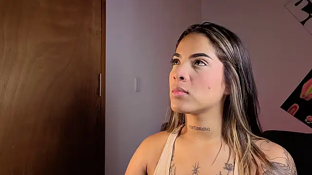 Snapshot of Maryybellax chatting on 13, 11, 2025 Maryybellax online show from 13, 11, 2025