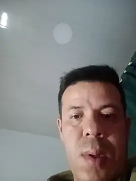 Snapshot of jhon_1988_24 chatting on 28, 5, 2026 jhon 1988 24 online show from 28, 5, 2026