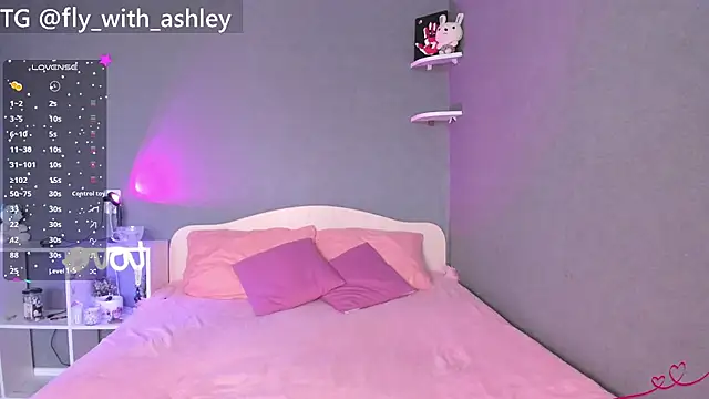 Snapshot of ashley_lovestory chatting on 12, 10, 2025 ashley lovestory online show from 12, 10, 2025