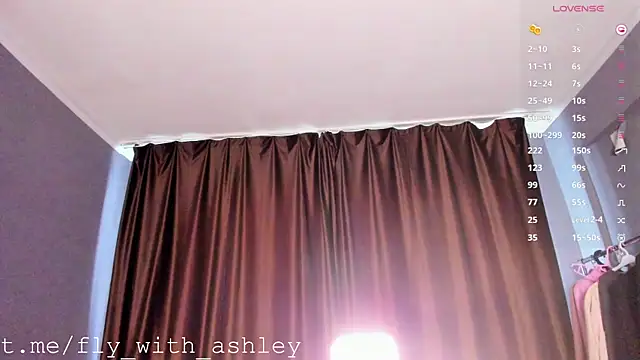 Snapshot of ashley_lovestory chatting on 22, 11, 2025 ashley lovestory online show from 22, 11, 2025