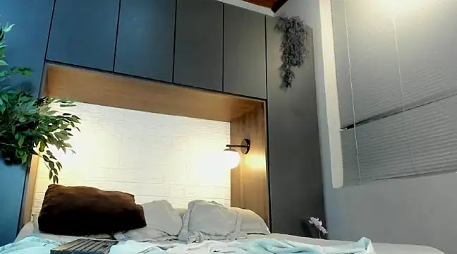 Georgina Palacios  online show from 2, 3, 2025