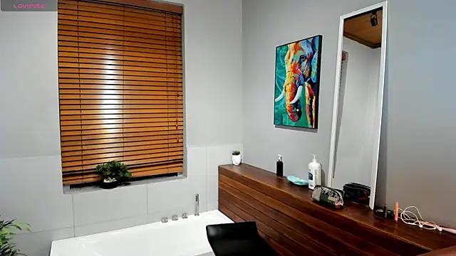 Georgina Palacios  online show from 4, 11, 2025