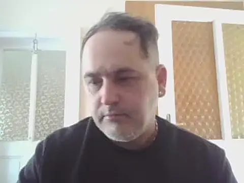 Snapshot of Szolga10 chatting on 9, 3, 2025 Szolga10 online show from 9, 3, 2025