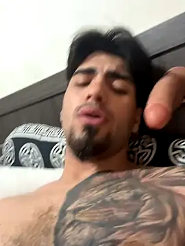 Snapshot of jovencitoboy21 chatting on 10, 10, 2025 jovencitoboy21 online show from 10, 10, 2025