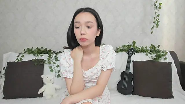 Snapshot of CherryMolly chatting on 20, 2, 2025 CherryMolly online show from 20, 2, 2025