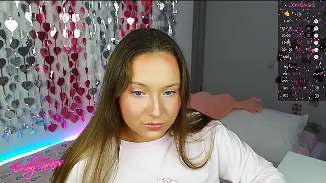 Snapshot of EmilyxxGraces chatting on 27, 2, 2026 EmilyxxGraces online show from 27, 2, 2026