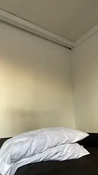 Snapshot of KatiaFosterr chatting on 9, 2, 2026 KatiaFosterr online show from 9, 2, 2026