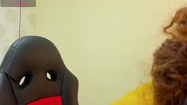 MELINAMARTINS online show from 1, 11, 2025