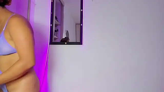 MELINAMARTINS online show from 29, 5, 2026