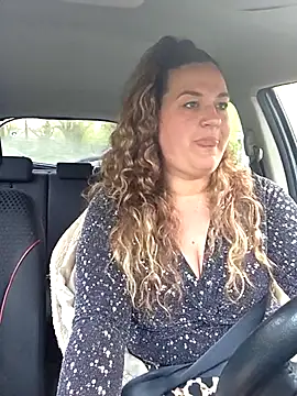 justtess online show from 19, 4, 2026