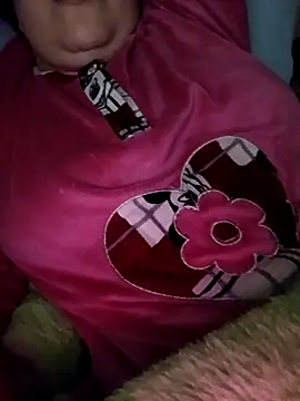 Snapshot of Malak-26 chatting on 9, 11, 2025 Malak-26 online show from 9, 11, 2025