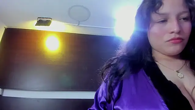 Marii 18 online show from 20, 3, 2025