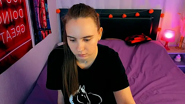 Lika 0ne online show from 12, 11, 2025