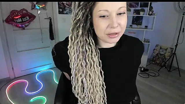 HoneySallyMoore online show from 1, 3, 2026