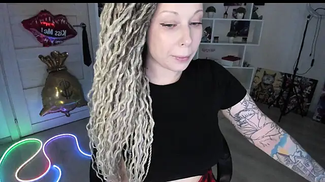 HoneySallyMoore online show from 29, 5, 2026