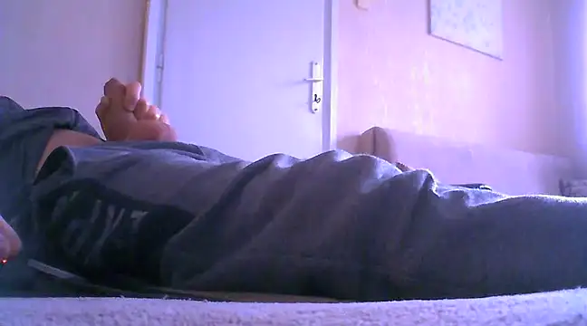 Azuri Best online show from 16, 2, 2025