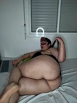 salma11125 online show from 16, 3, 2025