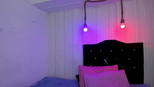 nicky angel1 online show from 20, 10, 2025